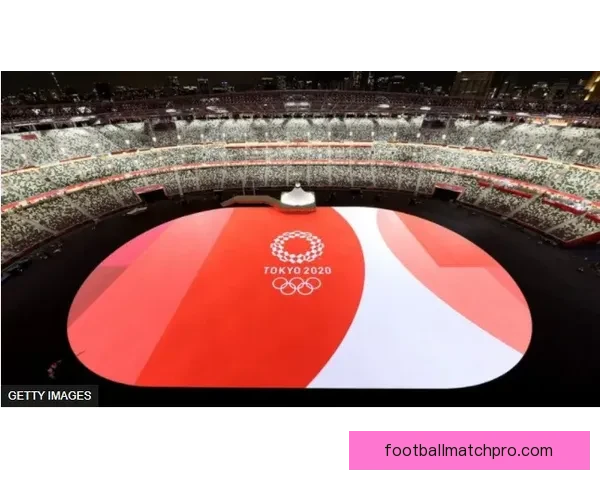 东京奥运会精彩回顾：中国运动员再创历史多项纪录震撼世界